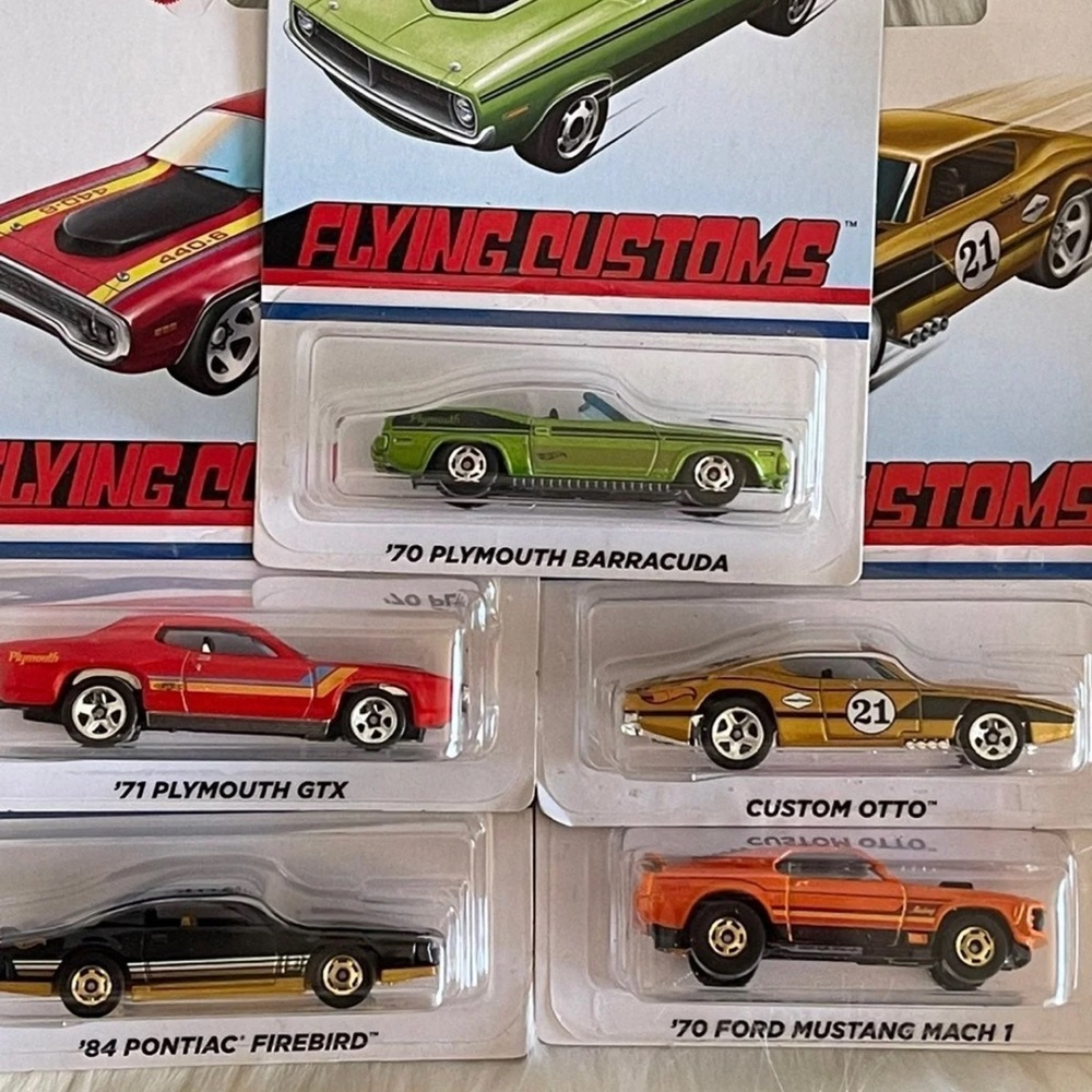 HOT WHEELS FLYING CUSTOMS